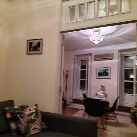 Vintage Happy Flat Near Avenida Da Liberdade * Lisbon