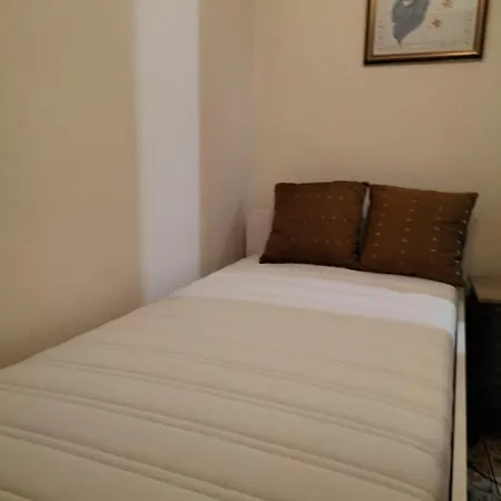 Vintage Happy Flat Near Avenida Da Liberdade * Lisboa