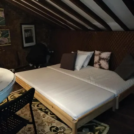 Apartment Vintage Happy Flat Near Avenida Da Liberdade Lisbon