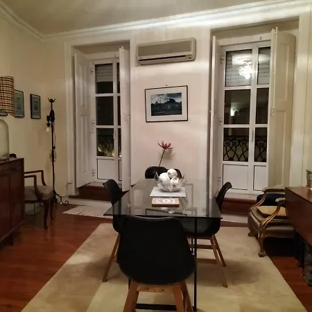 Vintage Happy Flat Near Avenida Da Liberdade * 리스본