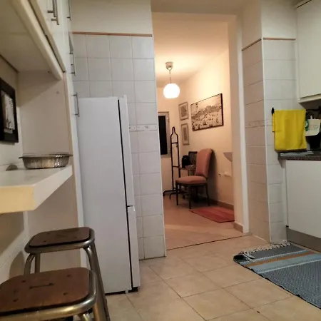 Vintage Happy Flat Near Avenida Da Liberdade 리스본