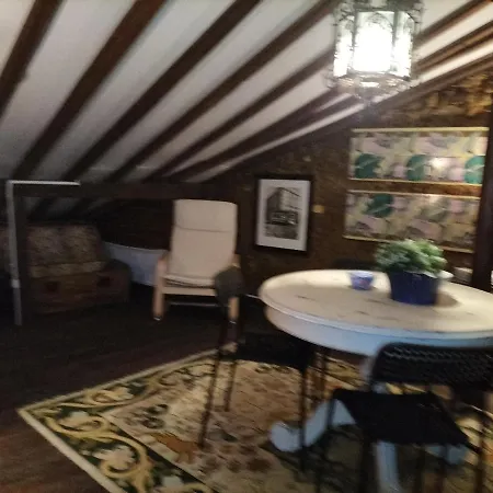 Vintage Happy Flat Near Avenida Da Liberdade 아파트