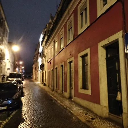 Vintage Happy Flat Near Avenida Da Liberdade 아파트 리스본